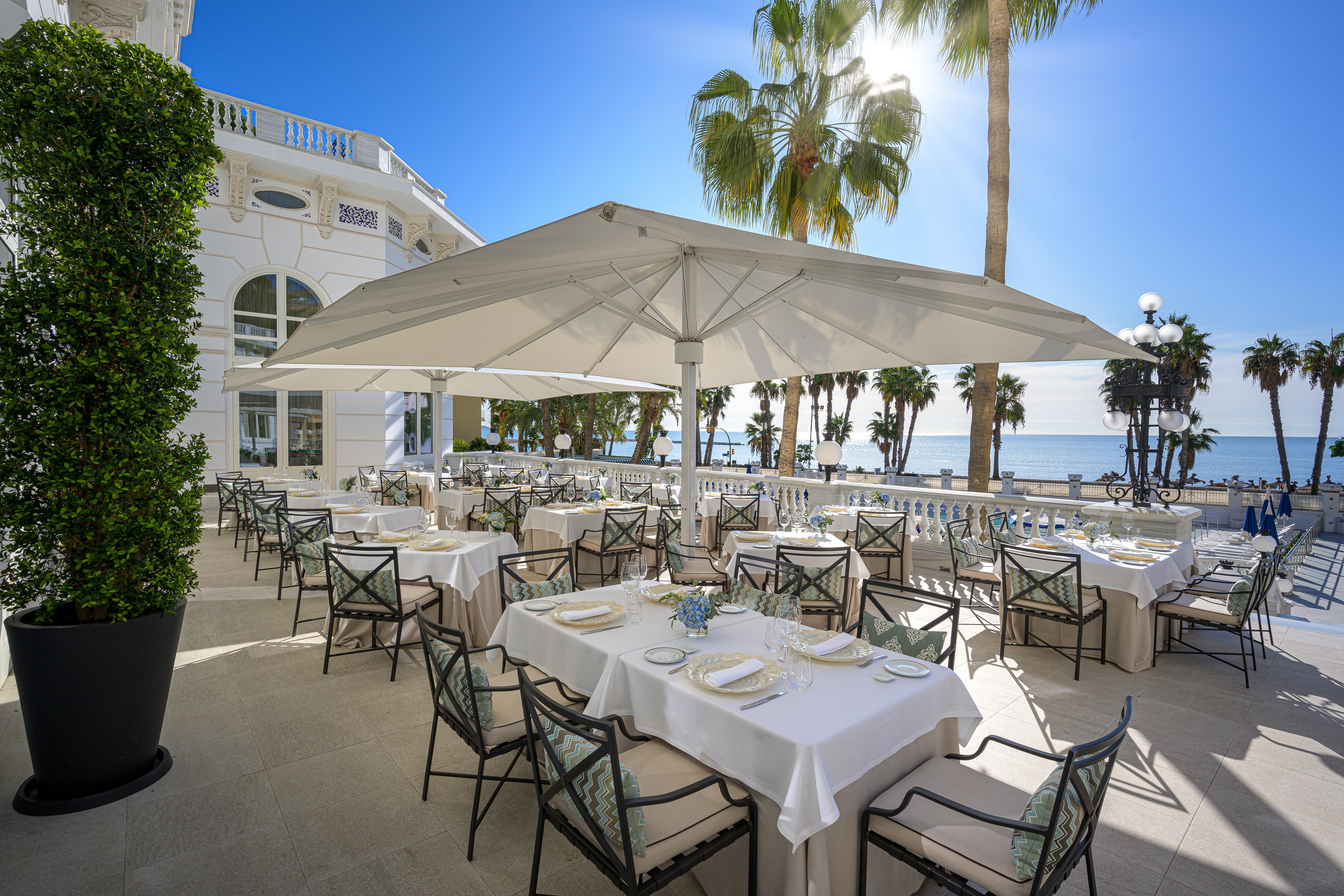 Gran Hotel Miramar Gl Malaga Ngoại thất bức ảnh The restaurant